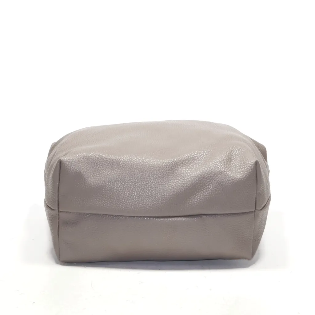 Bcbgeneration Pebble Crossbody Bags Leather Brown Color For Women