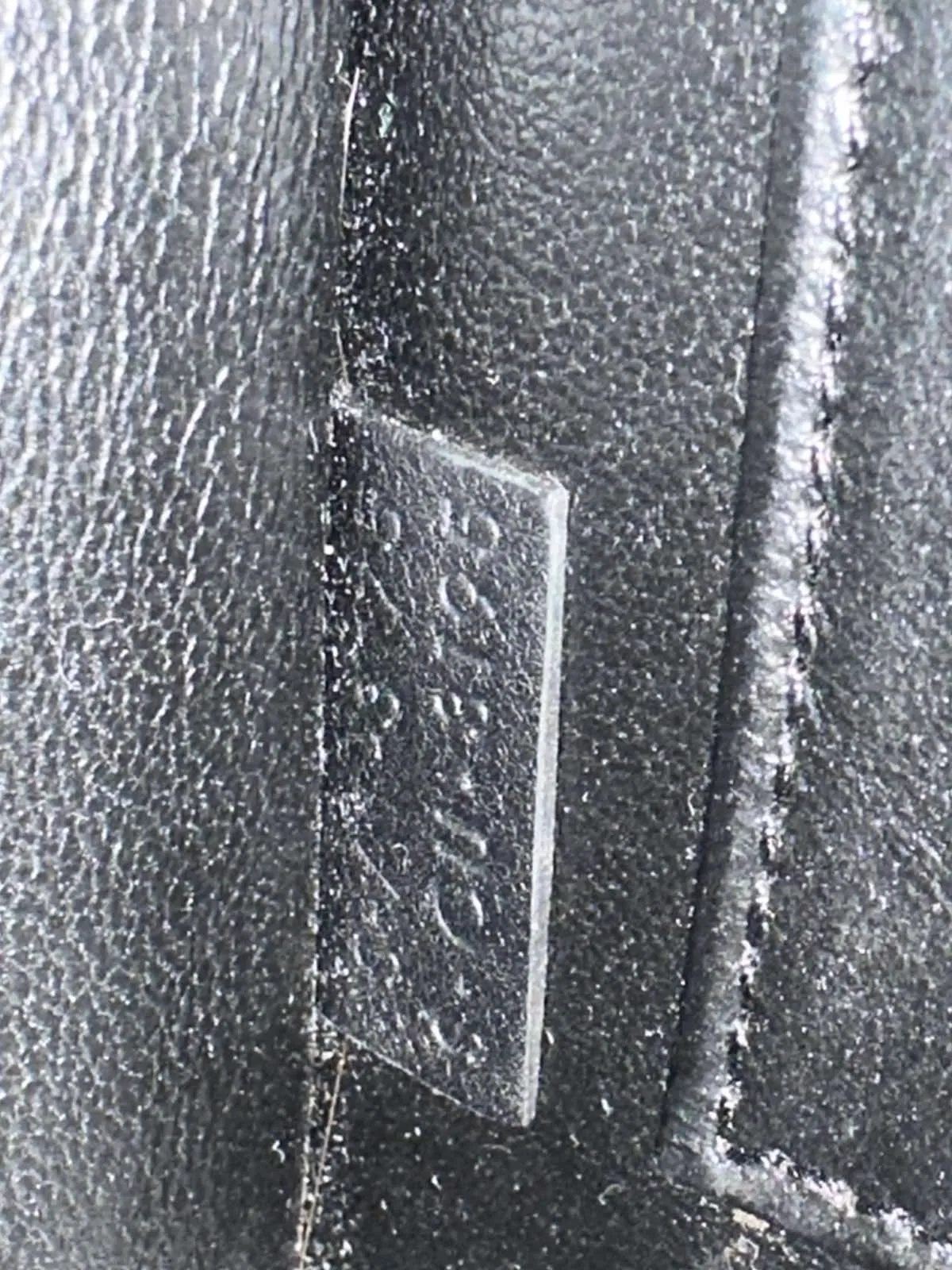 <b>CELINE</b> <br>Nano Luggage Smooth