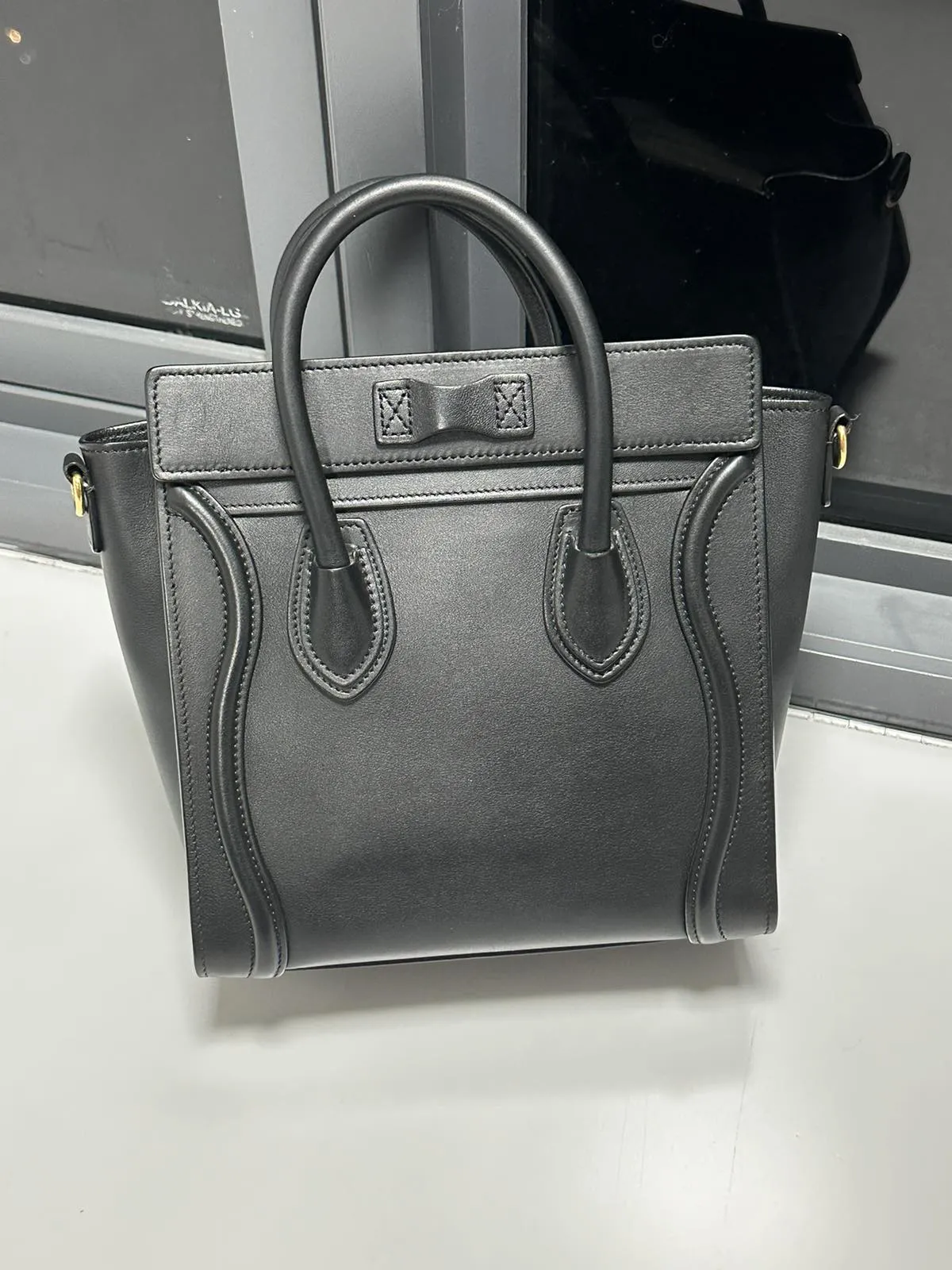 <b>CELINE</b> <br>Nano Luggage Smooth