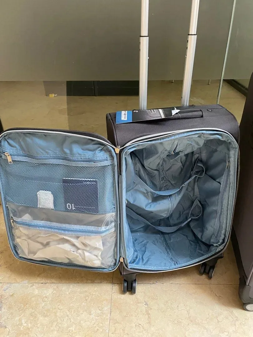 Samsonite Maybole 4 Wheels soft spinner