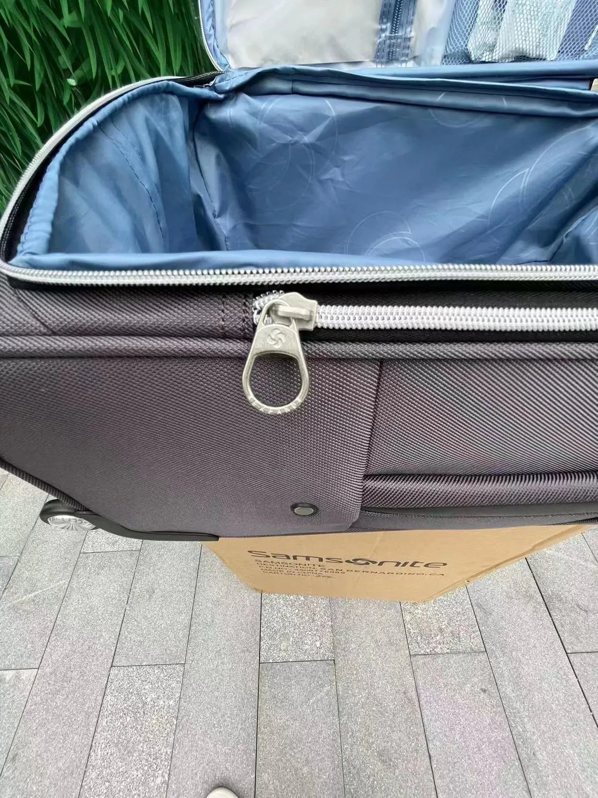 Samsonite Maybole 4 Wheels soft spinner
