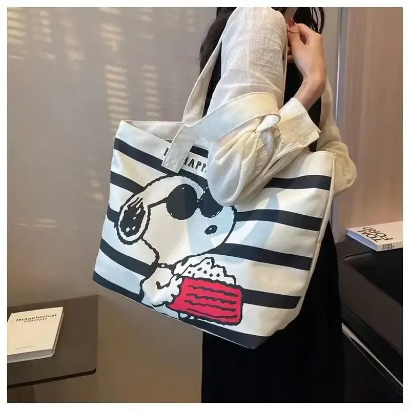 Snoopy inspired womens totebag.